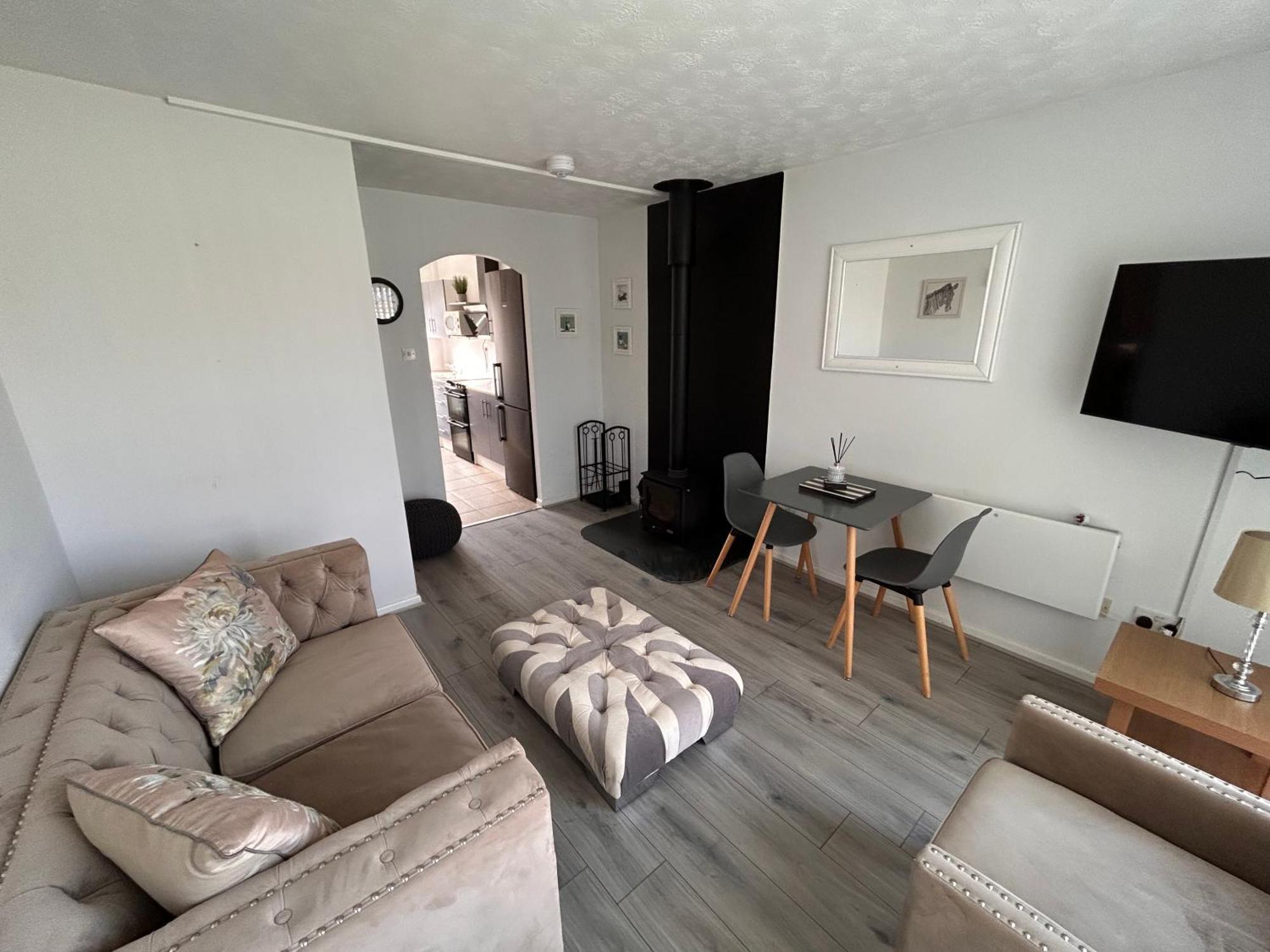 Dog Friendly Beachside Cottage No11 Kessingland With Private Parking Екстер'єр фото